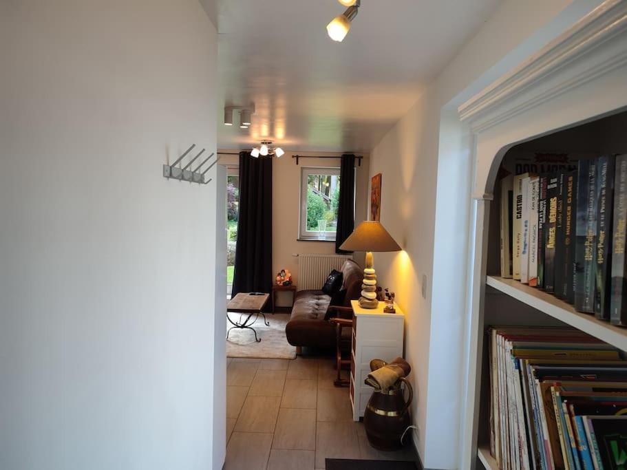 Appartement Dans Un Superbe Quartier Residentiel Namur Luaran gambar
