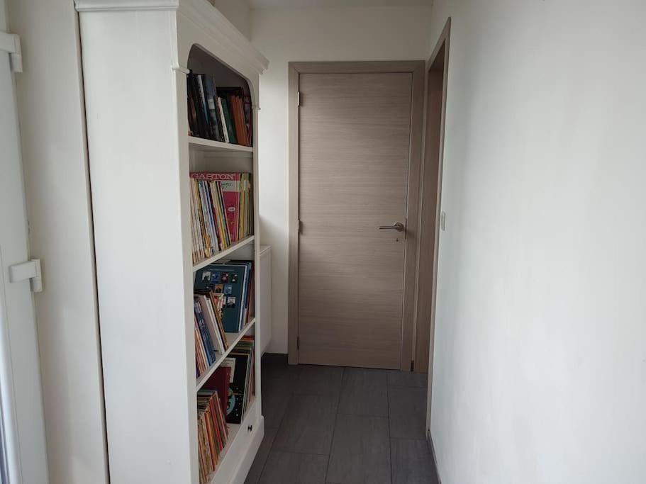 Appartement Dans Un Superbe Quartier Residentiel Namur Luaran gambar